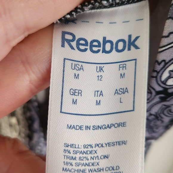 Reebok Black & White Paisley V-Neck Tank Top NWOT - Picture 3 of 7